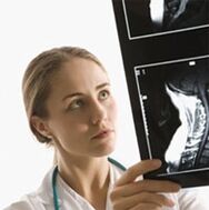 Діагноз остеохондрозу визначається за допомогою обстеження X -Ray